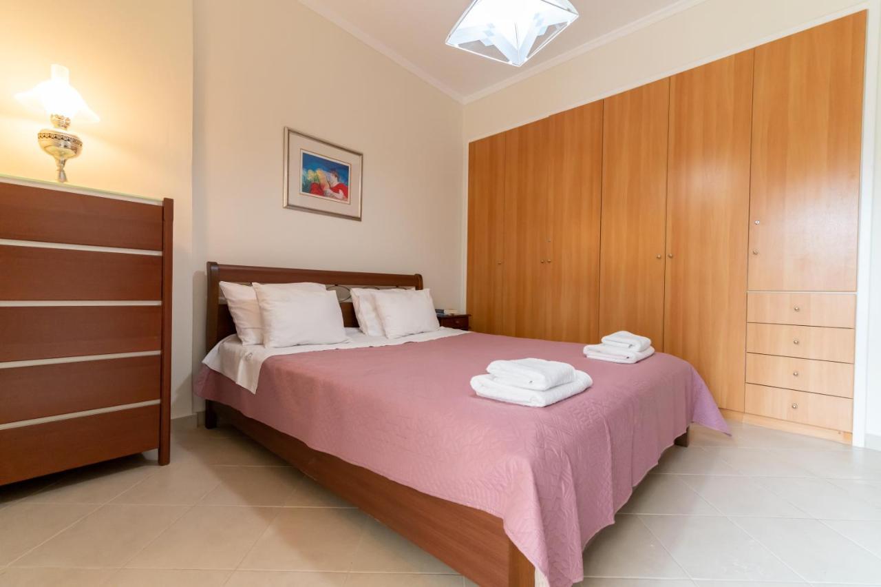 Ikaros Apartment เปรเวซา ภายนอก รูปภาพ