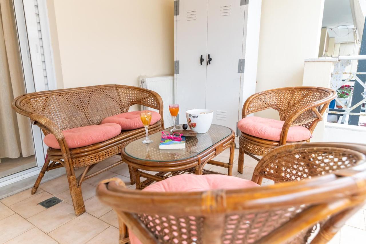 Ikaros Apartment เปรเวซา ภายนอก รูปภาพ