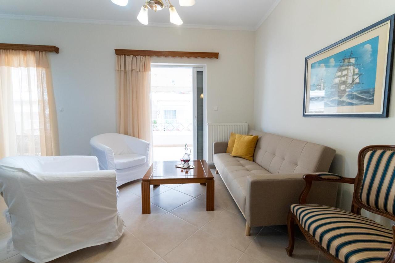 Ikaros Apartment เปรเวซา ภายนอก รูปภาพ